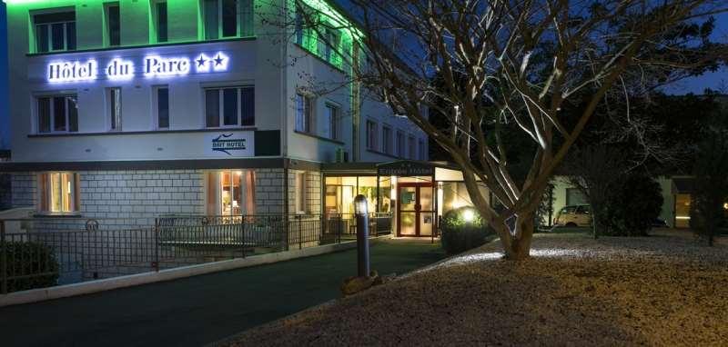 Brit Hotel Du Parc Niort Centre-Parking Gratuit Εξωτερικό φωτογραφία