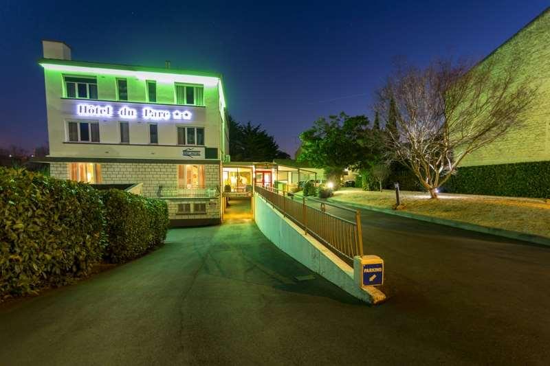 Brit Hotel Du Parc Niort Centre-Parking Gratuit Εξωτερικό φωτογραφία