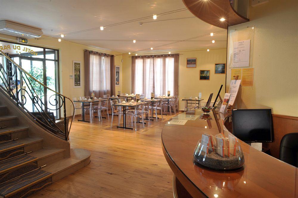 Brit Hotel Du Parc Niort Centre-Parking Gratuit Εξωτερικό φωτογραφία