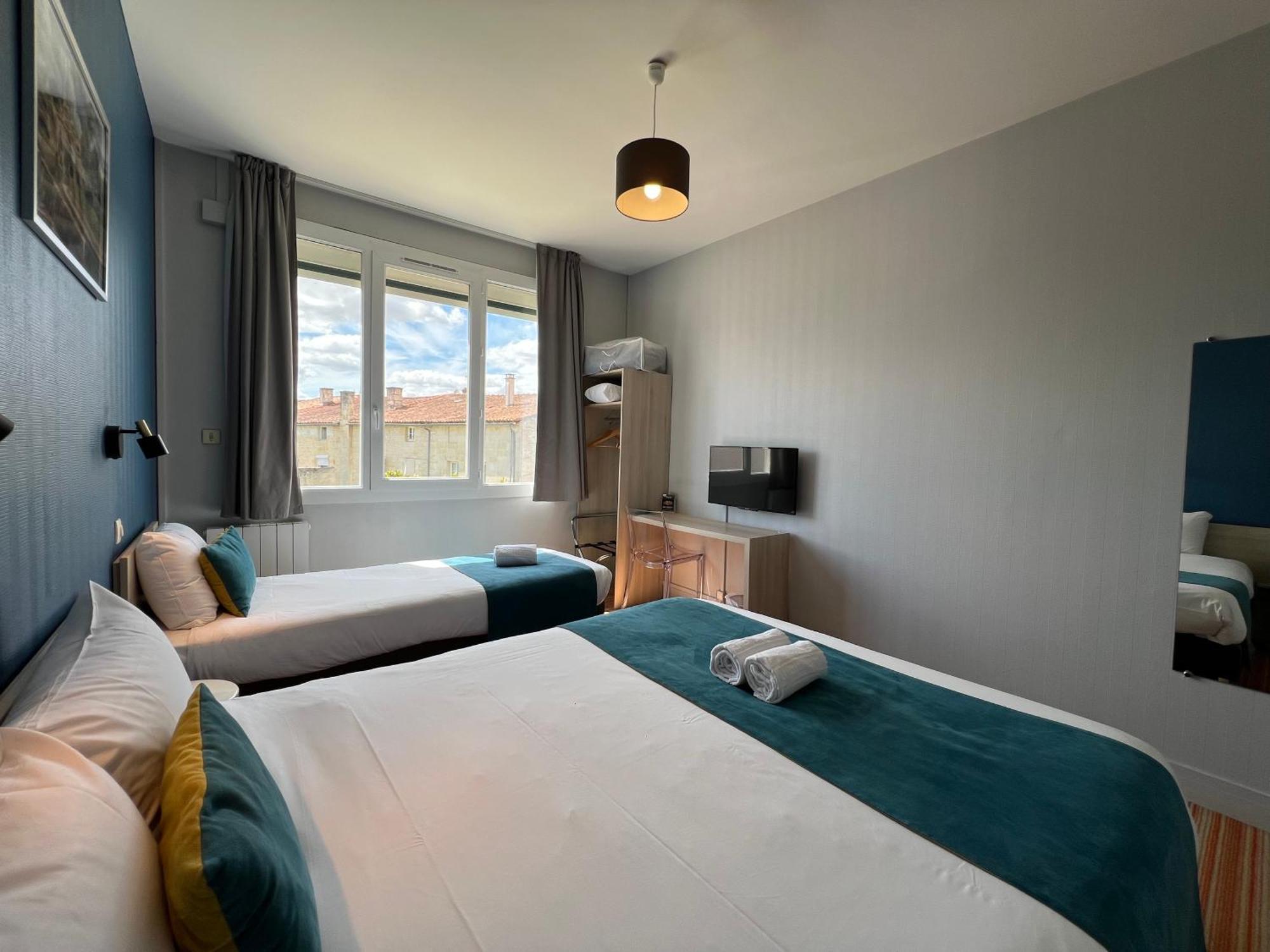 Brit Hotel Du Parc Niort Centre-Parking Gratuit Εξωτερικό φωτογραφία