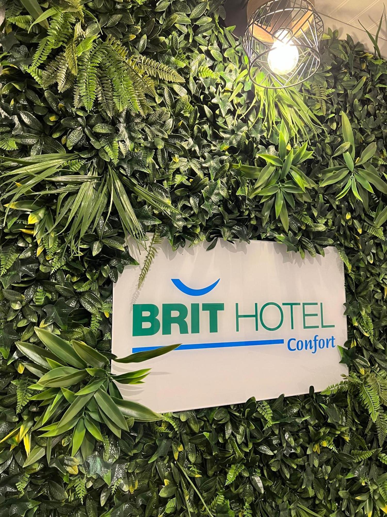 Brit Hotel Du Parc Niort Centre-Parking Gratuit Εξωτερικό φωτογραφία