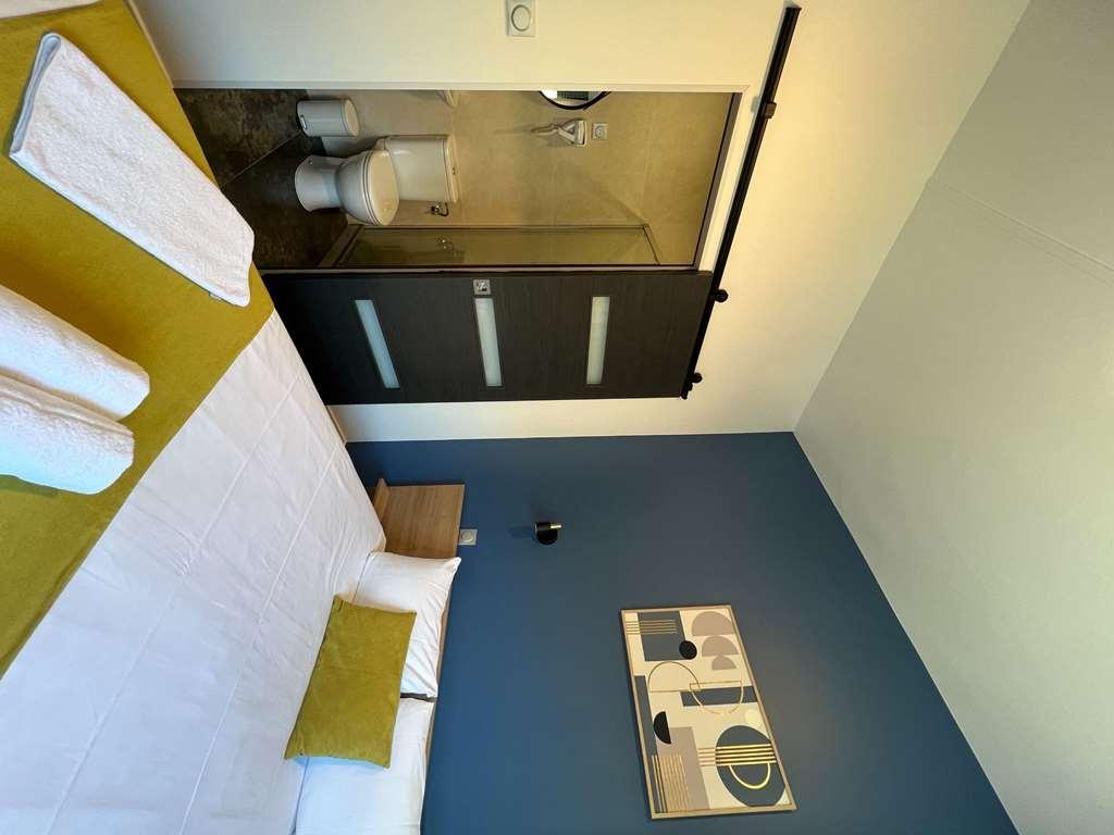 Brit Hotel Du Parc Niort Centre-Parking Gratuit Δωμάτιο φωτογραφία
